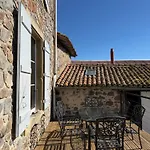 Hébergement de vacances La Maison De Villars Au Coeur De La Nature