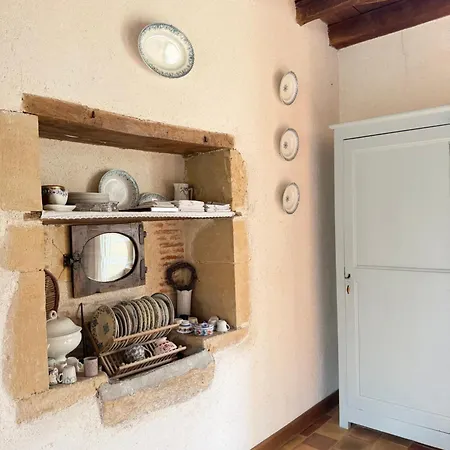 La Maison De Villars Holiday home Pressac