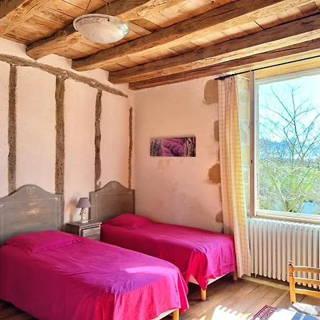 La Maison De Villars Au Coeur De La Nature Hébergement de vacances *